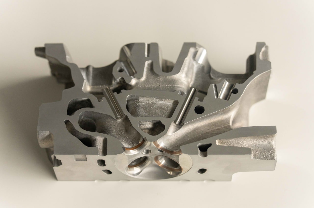 Cylinder head from the ZR15DDTe engine