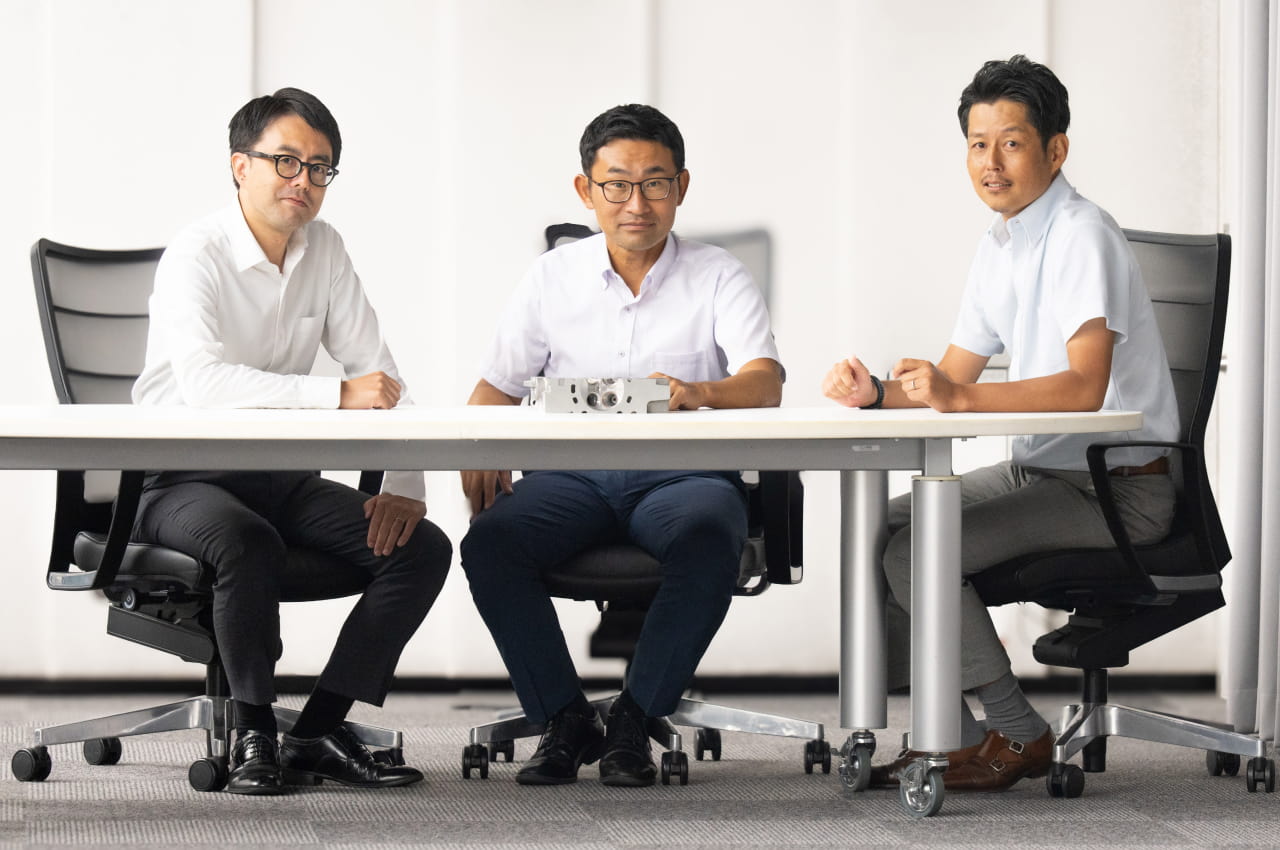 Norihiko Tagishi, Akihiro Shikata and Naohiro Yoshida